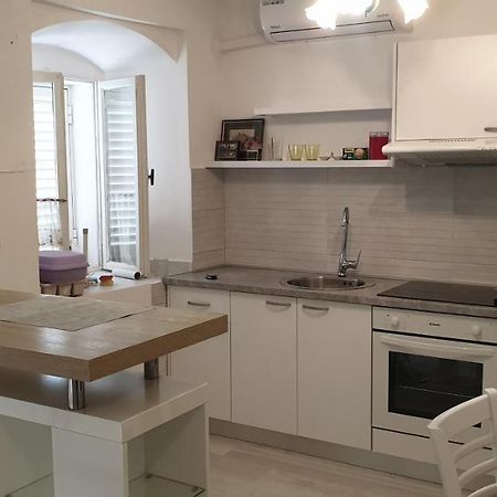 Ulica Dvori Narca 12 Apartment 4+2 per. Baška Esterno foto